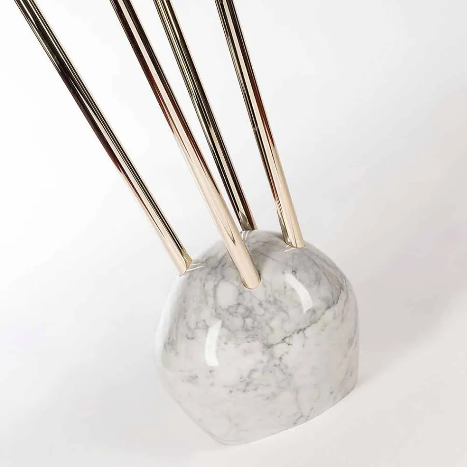 Kleiderbügel mit Marmorsockel im Zak-Design Viadurini