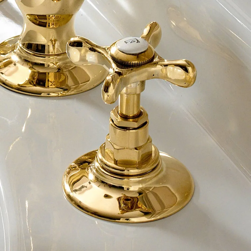 3-Loch-Waschtischmischer mit klassischem handgefertigtem Messingablauf – Fioretta Viadurini