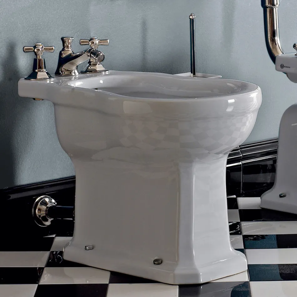 Vintage-Bidet mit weißem oder schwarzem Keramikboden, hergestellt in Italien – Marwa Viadurini