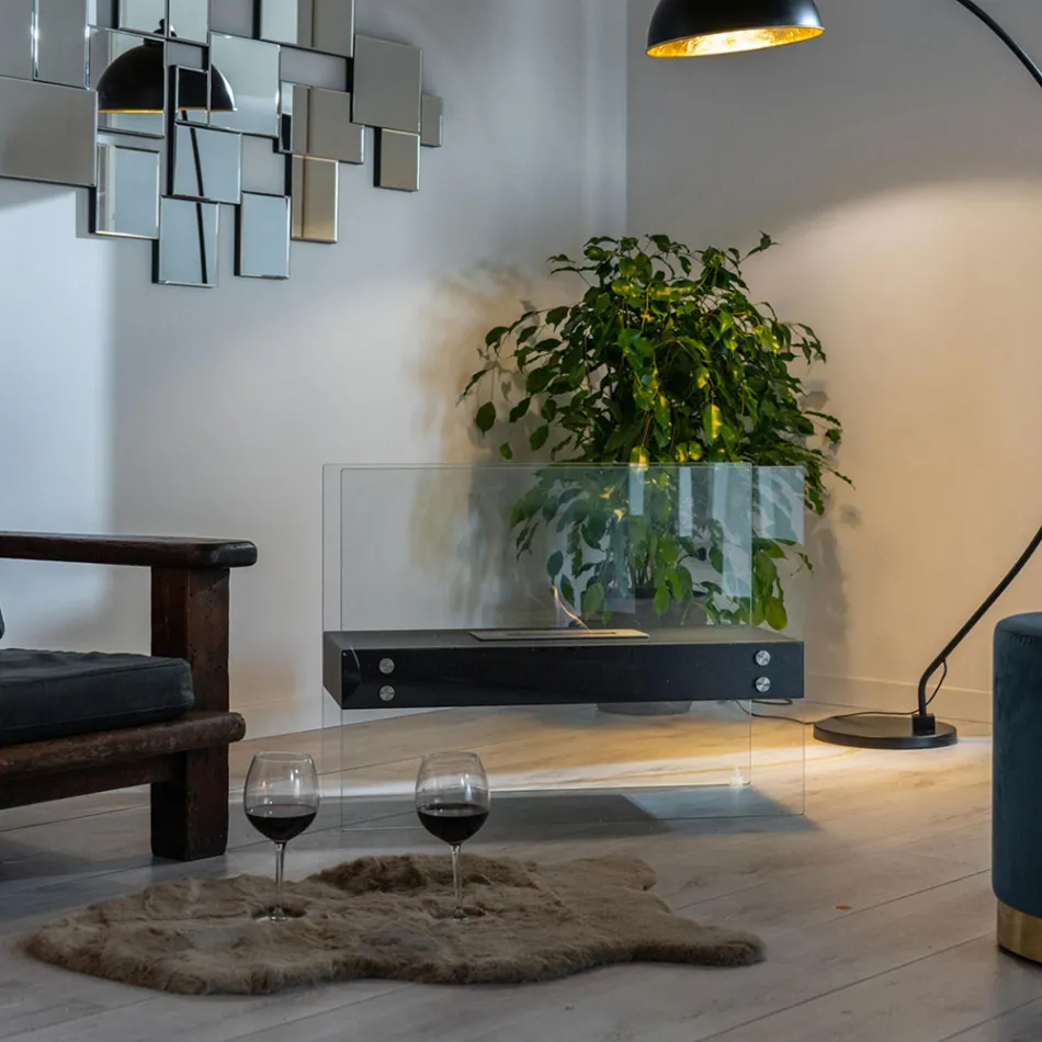 Bioethanol-Bodenkamin aus schwarzem Metall und gehärtetem Glas - Violante Viadurini