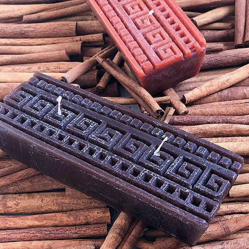 Handwerkliche rechteckige Zimt-Duftkerze, hergestellt in Italien – Alissa Viadurini