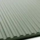 Badezimmerkomposition mit Spiegel und Metallwandschränken, hergestellt in Italien – Efesto Viadurini