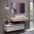 Badezimmerkomposition mit geformtem Spiegel und Waschbecken, hergestellt in Italien – Palom