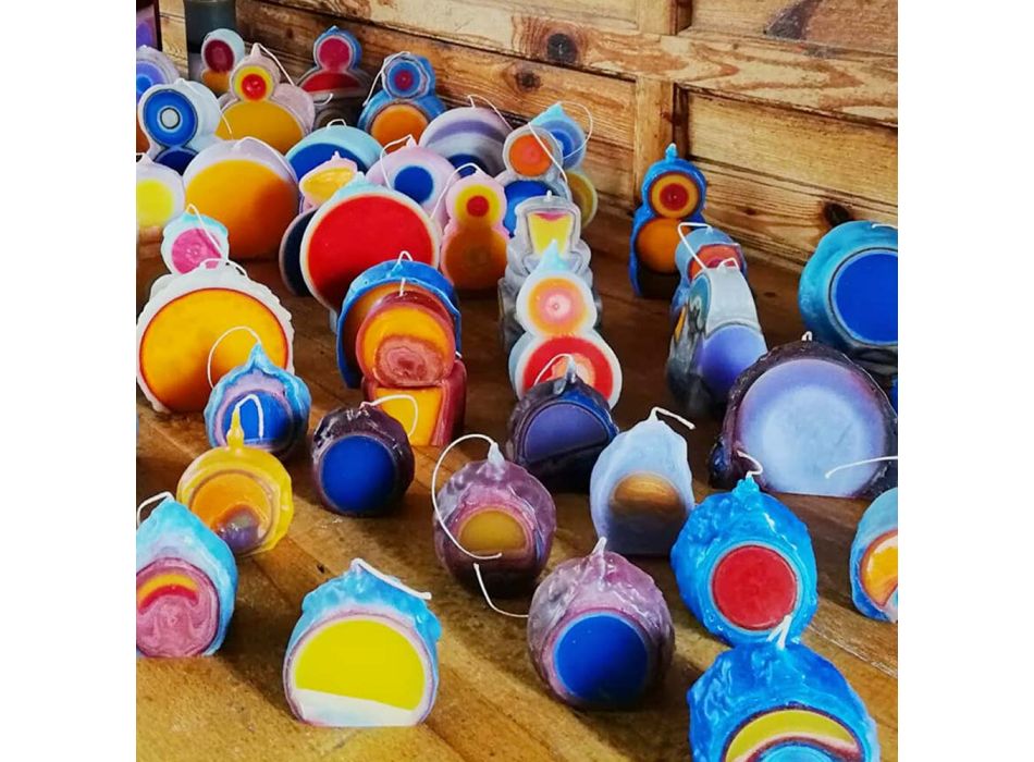 Zusammensetzung aus 3 farbigen Wachskerzen, Einzelstücke, hergestellt in Italien – Dela Viadurini