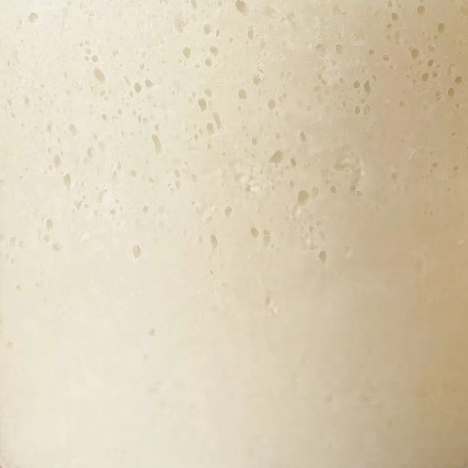 Zusammensetzung aus 3 modernen runden Wachskerzen, hergestellt in Italien – Candie Viadurini