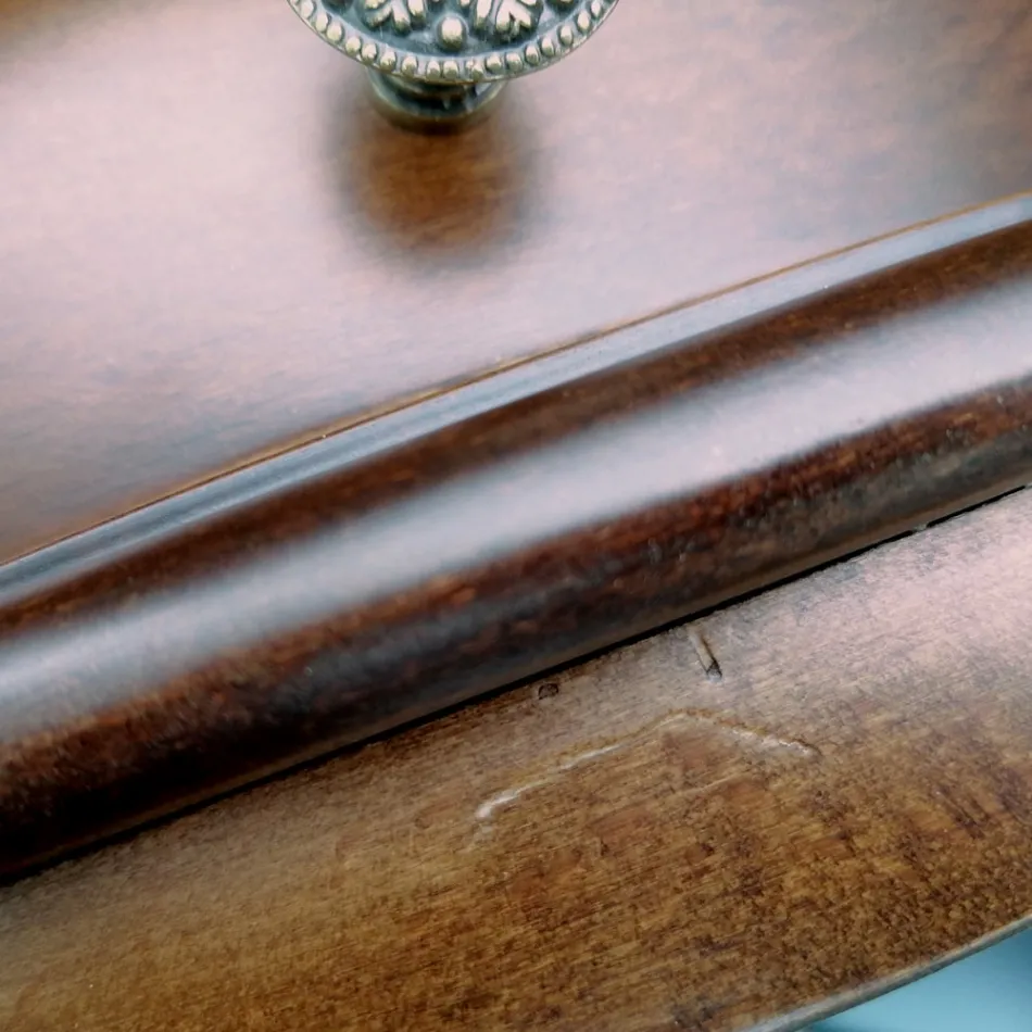 Hängekonsole aus Bassano-Holz, hergestellt in Italien – Tinia Viadurini