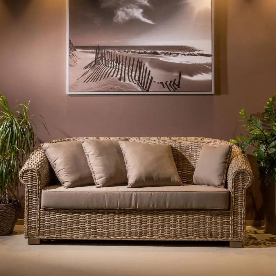 Gartensofa aus natürlicher Kubù-Faser mit Kissen - Isildur Viadurini