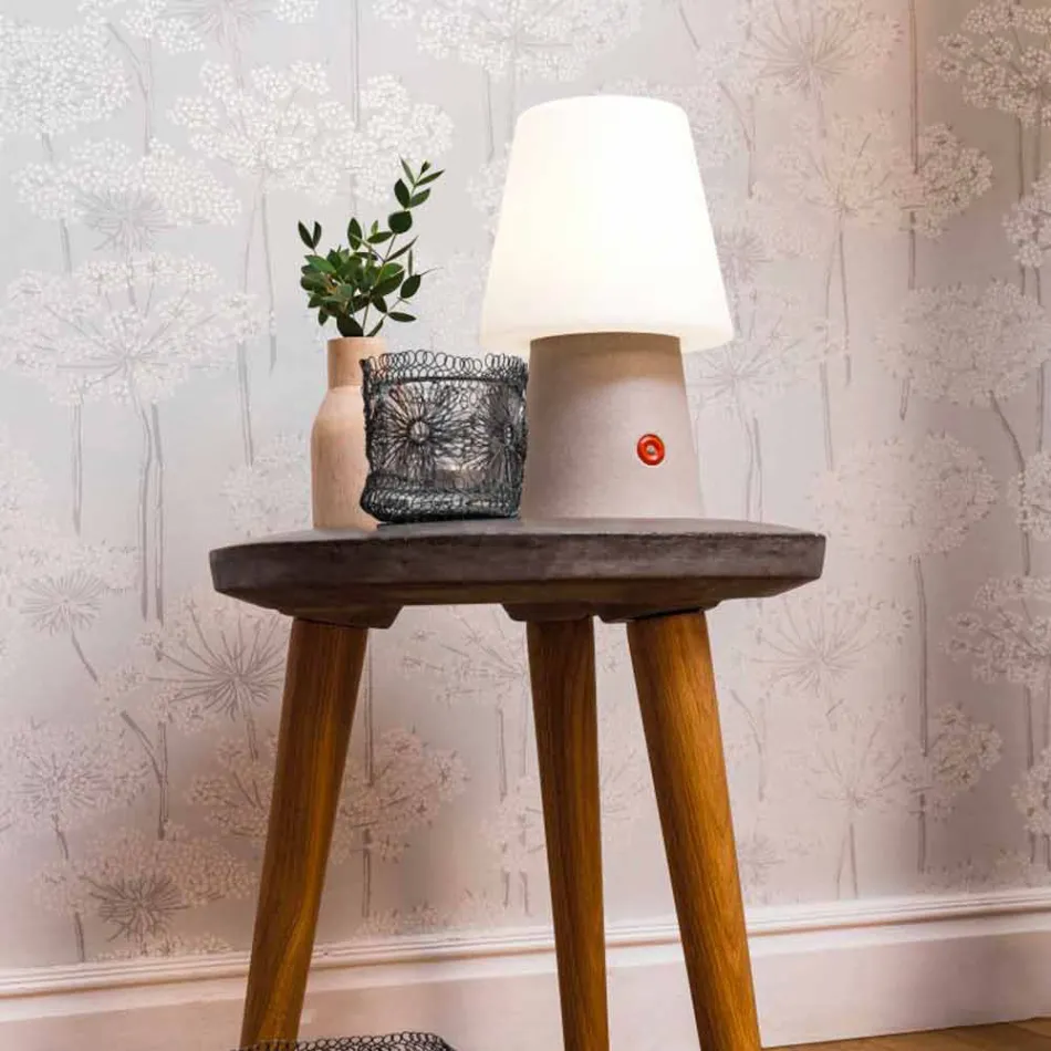 Wiederaufladbare LED-Lampe aus farbigem Kunststoff für drinnen oder draußen - Fungostar Viadurini