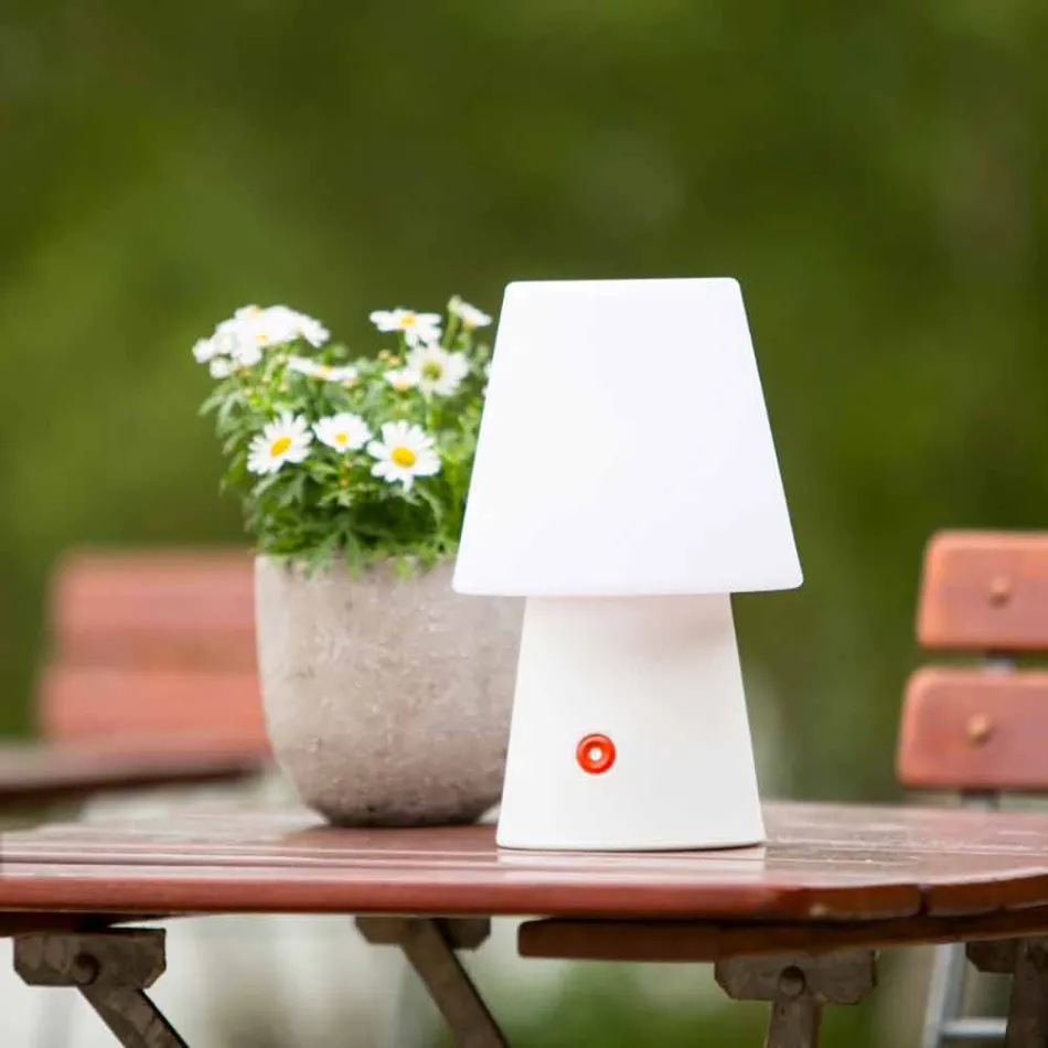 Wiederaufladbare LED-Lampe aus farbigem Kunststoff für drinnen oder draußen - Fungostar Viadurini