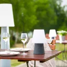 Wiederaufladbare LED-Lampe aus farbigem Kunststoff für drinnen oder draußen - Fungostar Viadurini