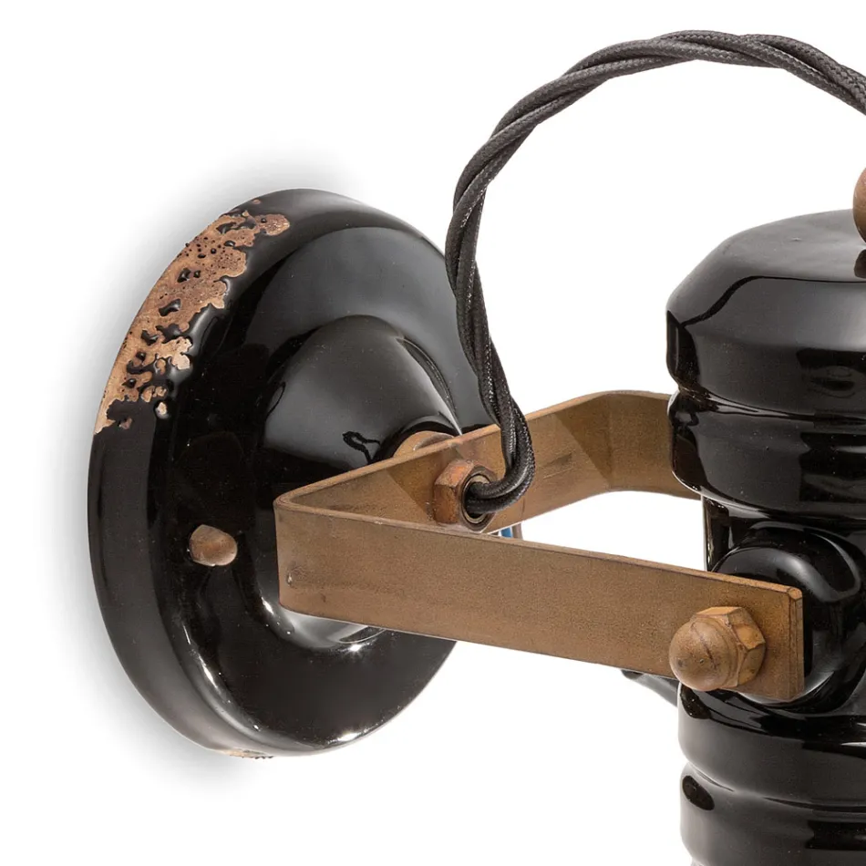 Wandleuchte aus Eisen und industrieller handgefertigter Keramik - Urban Viadurini
