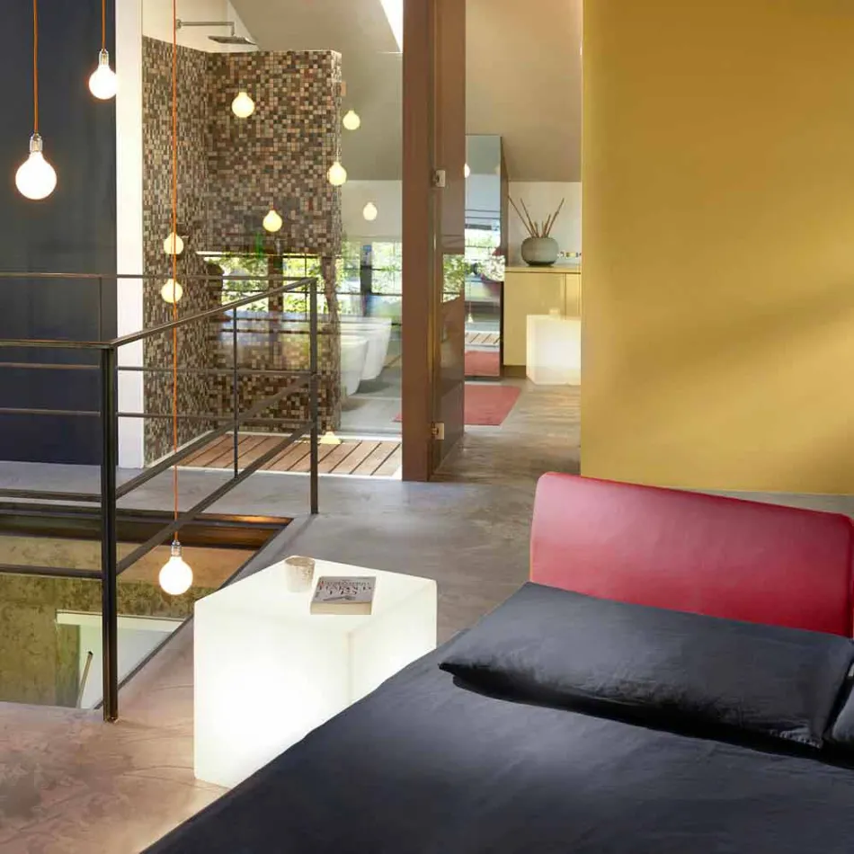 Tisch- und Stehlampe Slide White heller Würfel aus Italien Viadurini