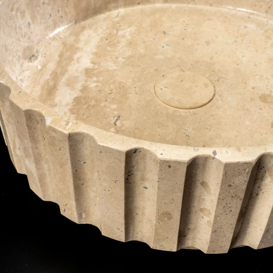 Rundes Aufsatzwaschbecken aus Travertinmarmor – Cattleya Viadurini