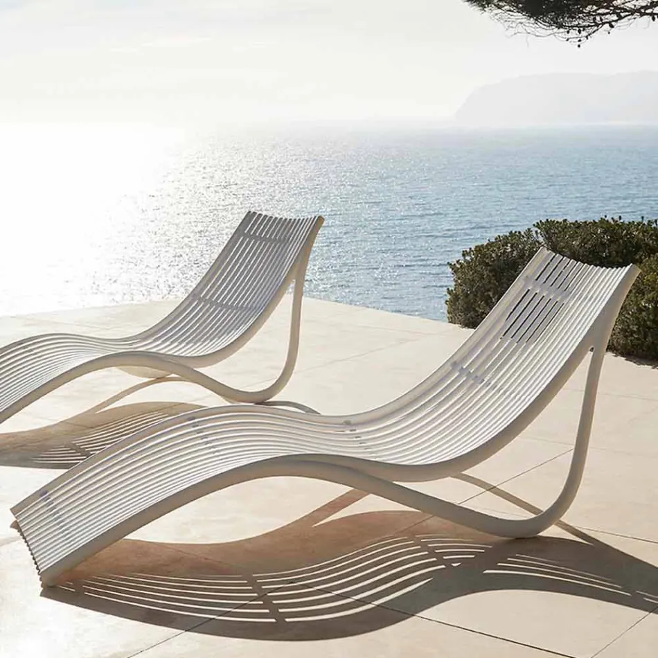 Outdoor Chaise Longue Sunbed, White oder Ecru Plastic 4 Stück - Ibiza von Vondom Viadurini