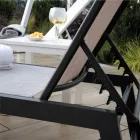 Outdoor-Liege aus Aluminium und Textilene mit 2 Rädern - Kostüm Viadurini