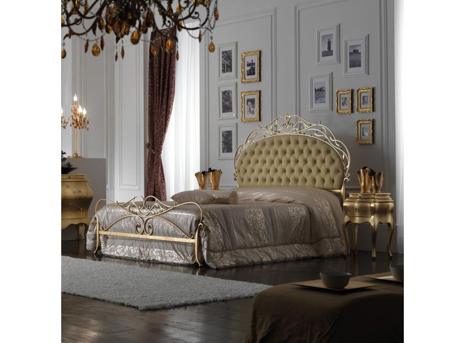 Klassisches und prächtiges Doppelbett aus Eisen und Leder, hergestellt in Italien – Laki Viadurini