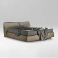 Doppelbett gepolstert und bezogen mit Stoff und Leder, hergestellt in Italien – Lula