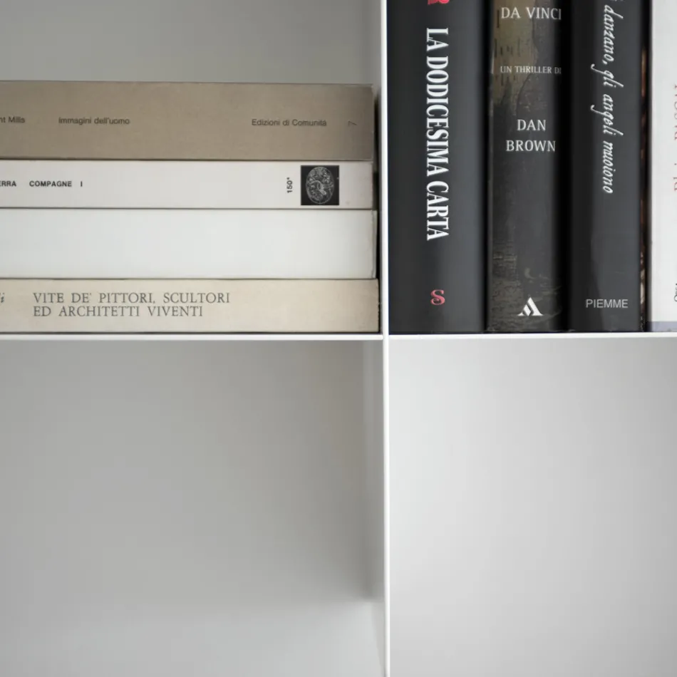 Modulares Design Wand Bücherregal aus hochwertigem Metall - Roger Viadurini