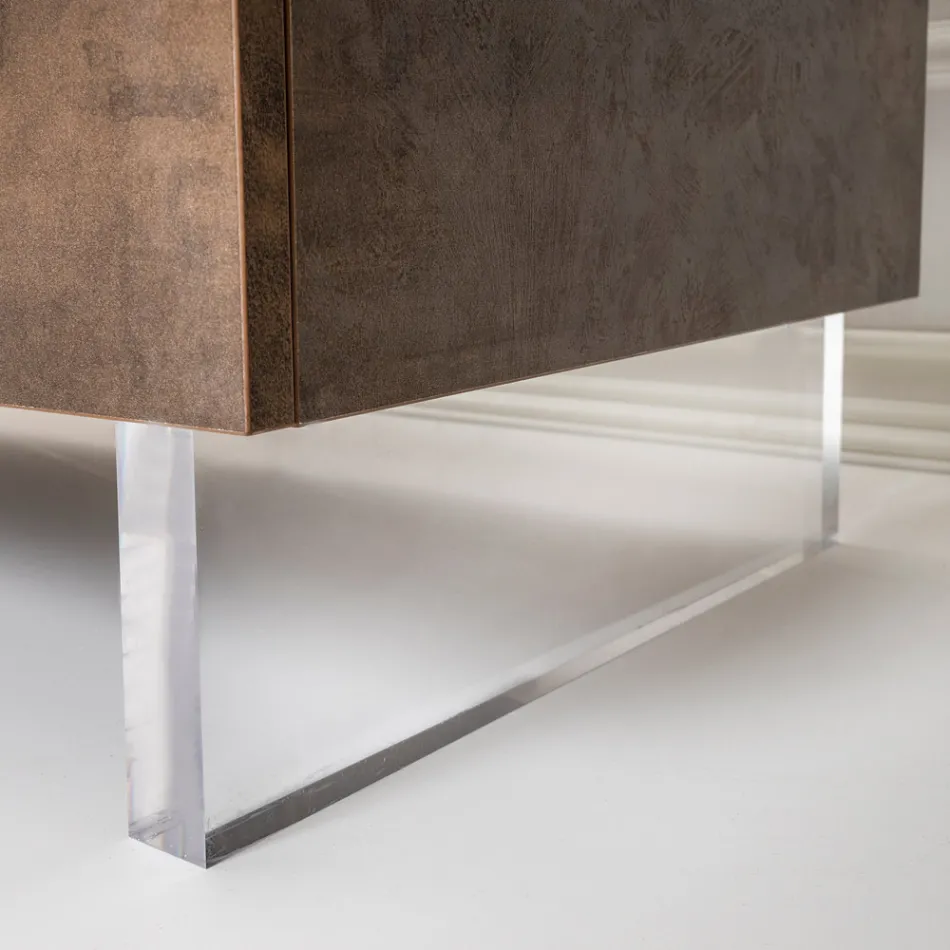 Sideboard mit 2 Türen und 2 zentralen offenen Fächern aus Melamin, hergestellt in Italien – Minnie Viadurini