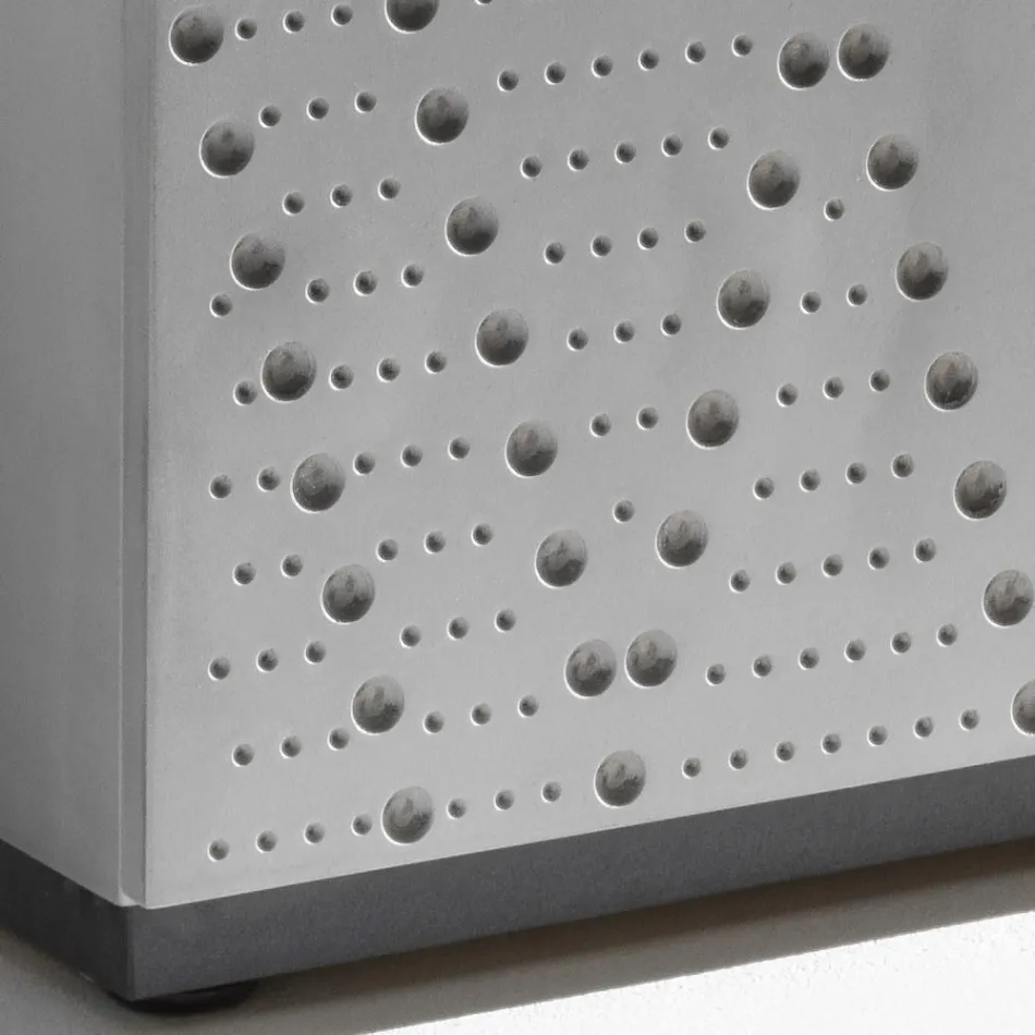 Sideboard mit 3 Türen und 3 Einlegeböden, Dekor aus Gussaluminium - Scorpion Viadurini