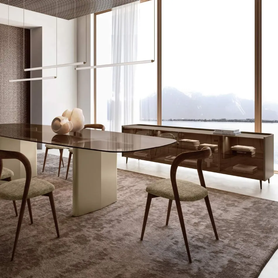 Gebogenes Sideboard aus lackiertem Holz mit bronzefarbenen Glastüren, hergestellt in Italien – Lyra Viadurini