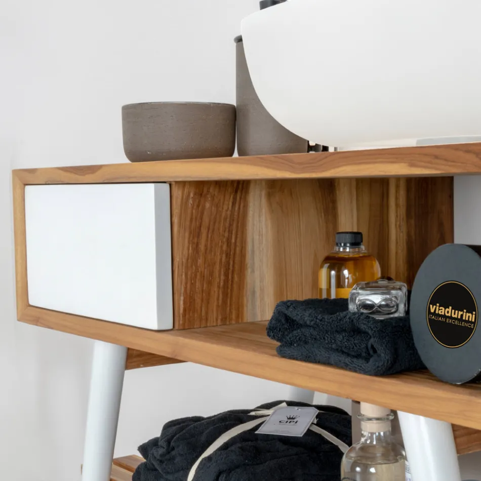 Weißer bodenstehender Badezimmerschrank aus natürlichem Teakholz mit farbigen Schubladen - Benoit Viadurini