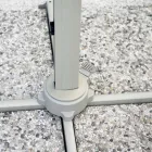 Polyester-Regenschirm mit Griff und Seitenstange - Nexa Viadurini