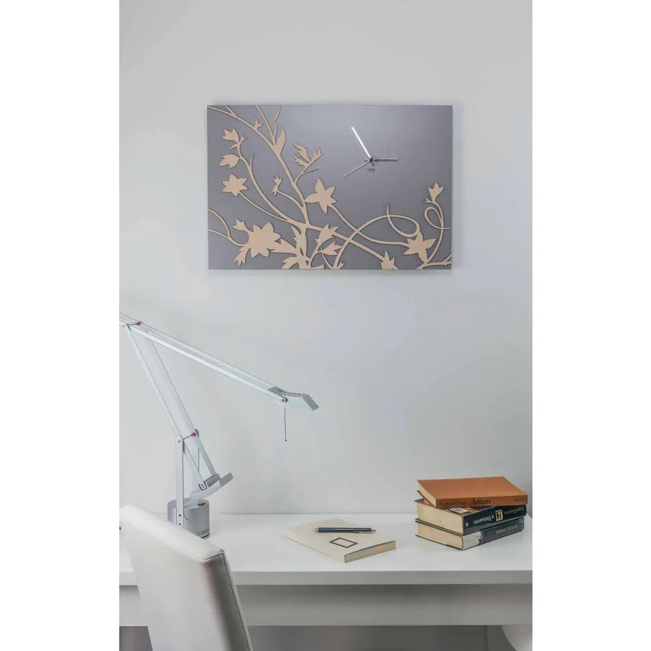 Moderne graue Wanduhr mit rechteckigem Design aus verziertem Holz - Gallium Viadurini