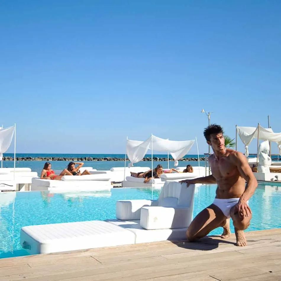 Schwimmdock Sessel Trona weißes Design Luxus, made in Italy Viadurini