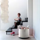 Zylindrischer Holzhalter aus regeneriertem Leder mit Tonda Firestyle Rädern Viadurini