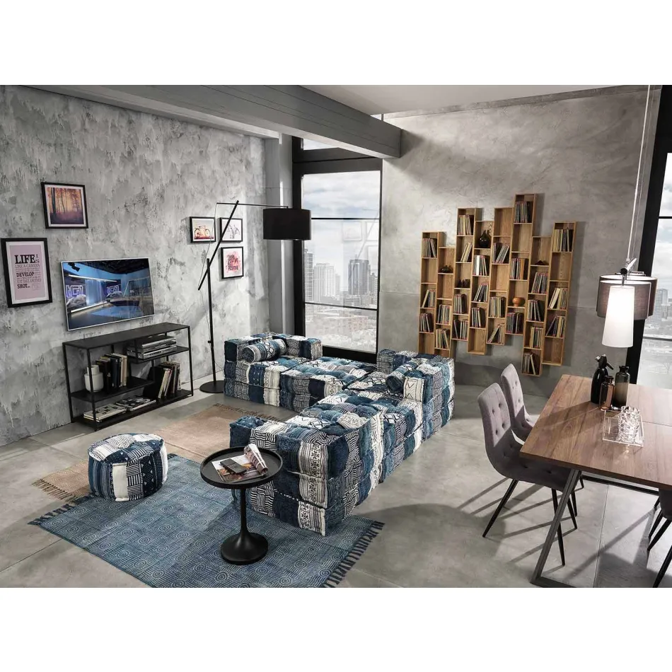 Ethnischer quadratischer Hocker aus Patchworkstoff oder Samtfaser Viadurini