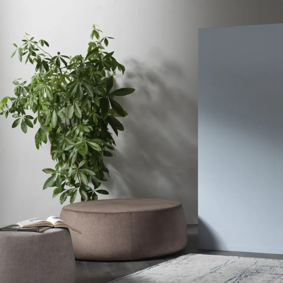 Weicher runder Wohnzimmer-Pouf aus farbigem Samt, 3 Größen – Evelyne Viadurini