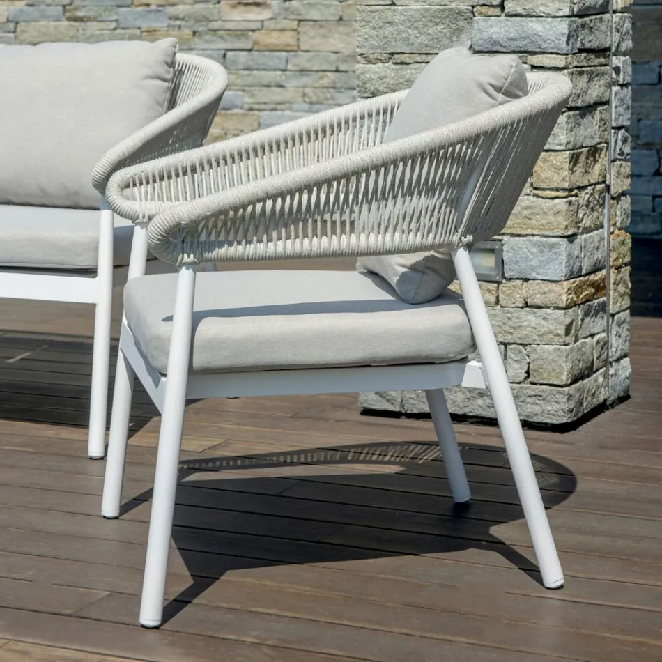 Outdoor-Wohnzimmer mit abgerundeten Kissen und Armlehnen - Zenith Viadurini