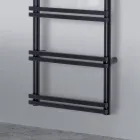 Elektrischer Handtuchwärmer mit vertikalen Kollektoren, hergestellt in Italien – Ginger Viadurini