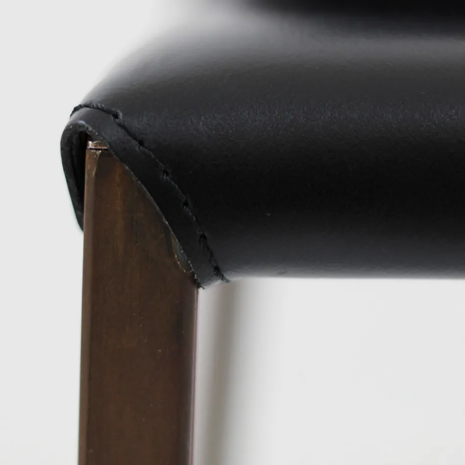 Esszimmerstuhl mit Cortenstruktur und Ledersitz Made in Italy - Orietta Viadurini