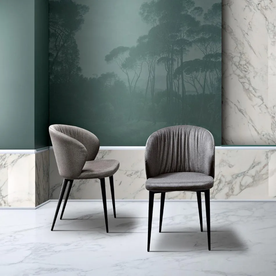 Wohnzimmerstuhl aus Stoff und Esche mit elegantem Design – Reginaldo Viadurini