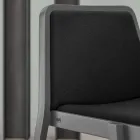 Stapelbarer Holzstuhl mit Samtsitz, hergestellt in Italien, 2 Stück – Leipzig Viadurini