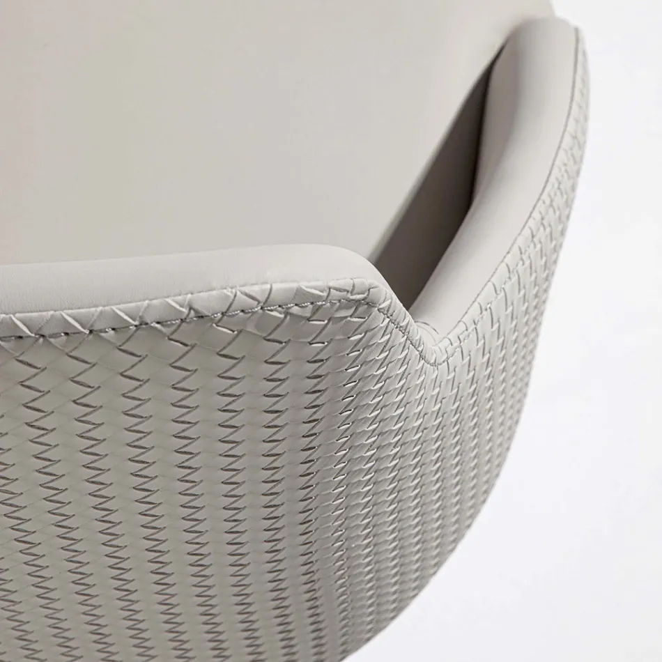 Öko-Ledersessel mit verzierter Rückenlehne und schwarzer Metallbasis, 2 Stück - Nima Viadurini