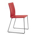 Stuhl aus rotem Leder und schwarzen Stahlbeinen, hergestellt in Italien – Stella