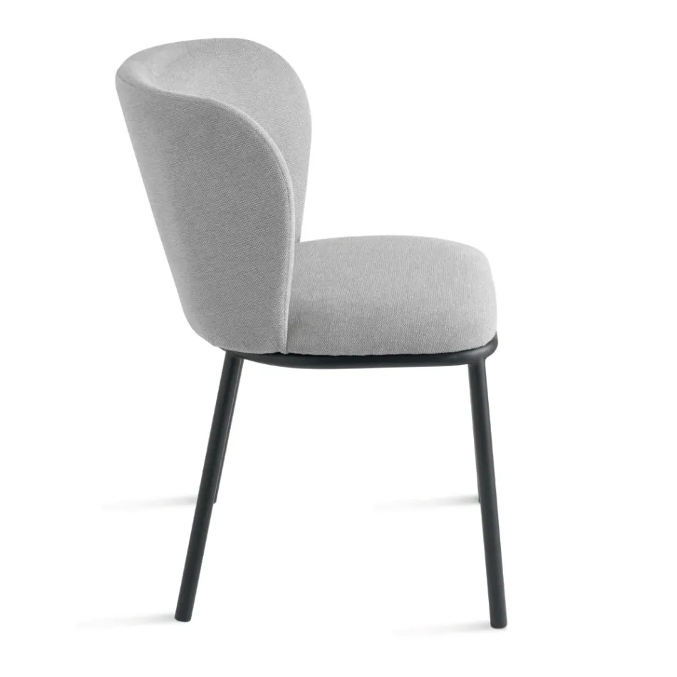 Set aus 2 gepolsterten Stoffstühlen mit lackiertem Metallgestell - Leandra Viadurini