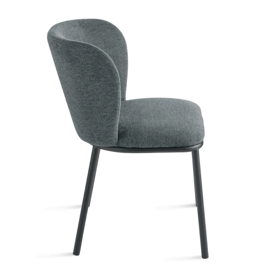 Set aus 2 gepolsterten Stoffstühlen mit lackiertem Metallgestell - Leandra Viadurini