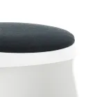 Set aus 2 Polypropylen-Hockern und Stoffsitz – Sardelle Viadurini