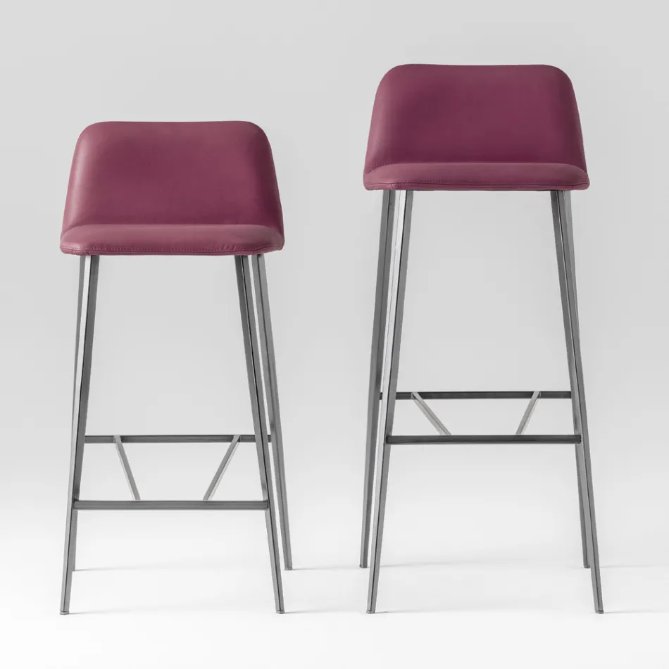 Hochwertiger Hochhocker aus Leder mit Metallgestell, hergestellt in Italien – Molde Viadurini