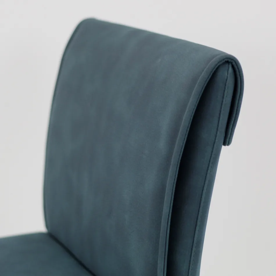 Wohnzimmerhocker aus Kunstleder und Struktur aus Nikel Made in Italy - Cleto Viadurini