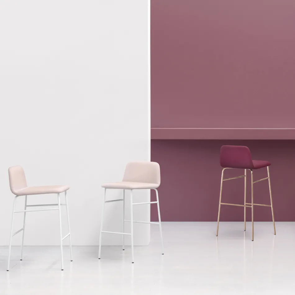 Luxuriöser Hocker mit Stoffbezug und Metallgestell, hergestellt in Italien – Molde Viadurini