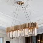 Vergoldeter Eisenanhänger mit Strasssteinen, hergestellt in Italien - Paris Viadurini