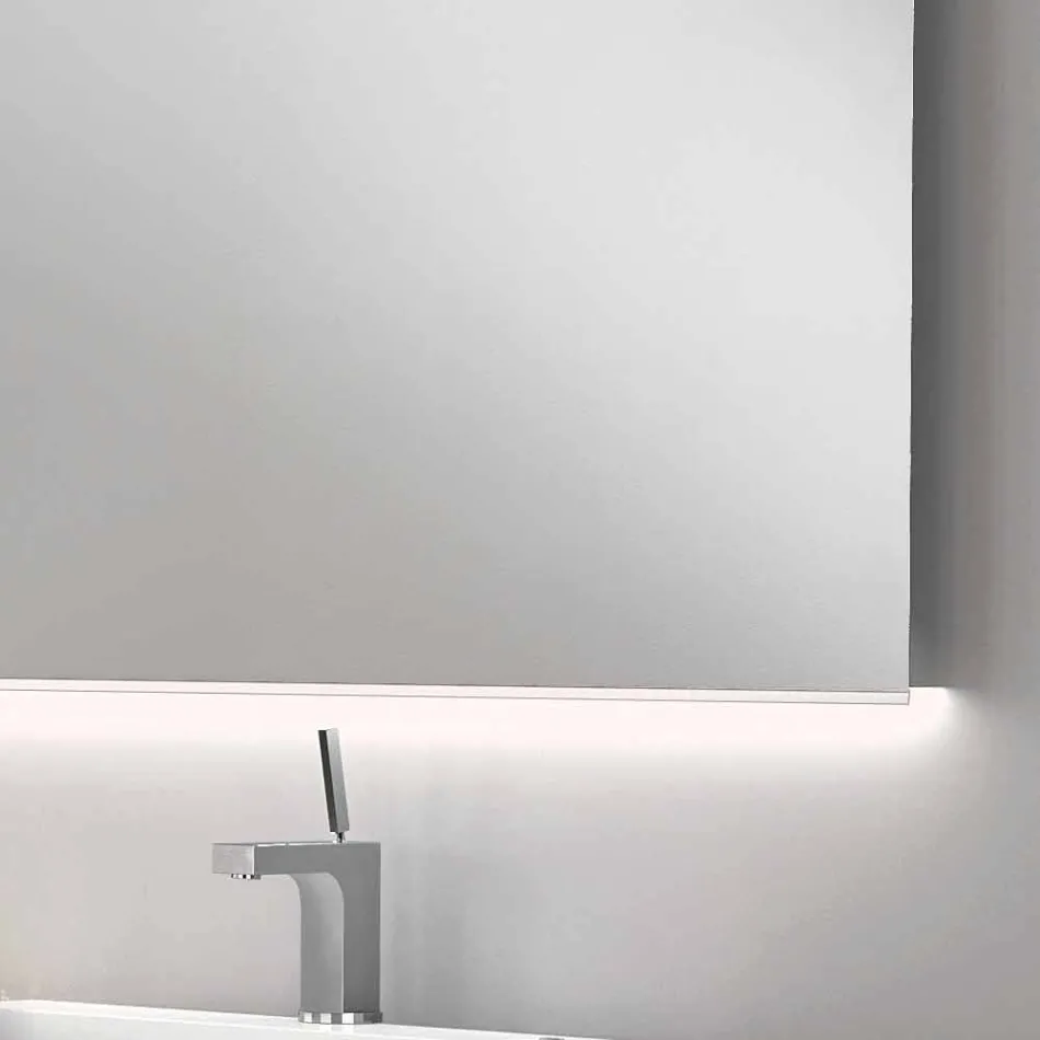 Badezimmerspiegel mit modernem Design LED-Licht mit Satinkanten Veva Viadurini