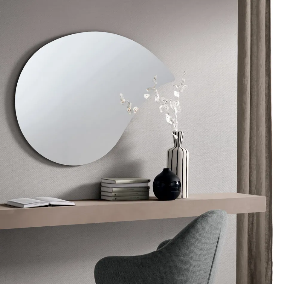 Aurelia Tropfenförmiger Wandspiegel, hergestellt in Italien Viadurini