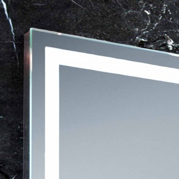 Badezimmerspiegel im modernen Design mit LED Paco Beleuchtung