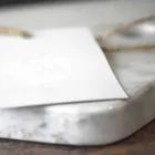 Schneidebrett in Carrarra White Marble von Made in Italy Design - Masha Viadurini